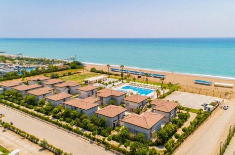 CRYSTAL BOUTIQUE BEACH RESORT (Adults Only)