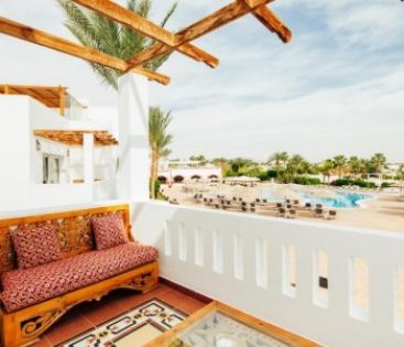 DOMINA CORAL BAY HAREM JUNIOR SUITE